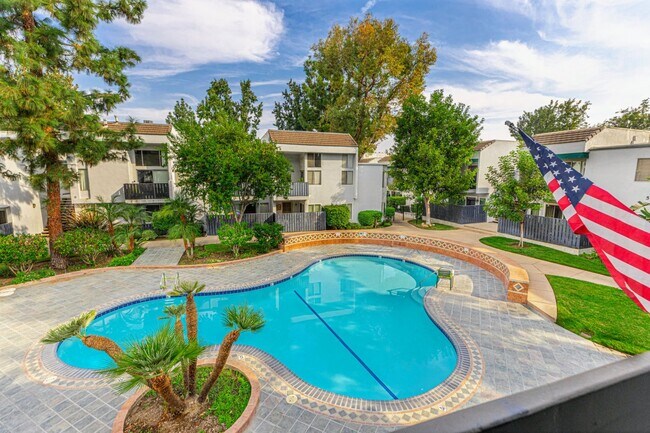 Pool view from clubhouse - 18645 Hatteras St