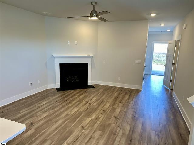 Building Photo - 201 Shallons Dr