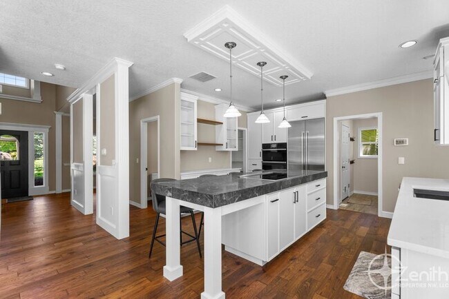 Building Photo - 4106 NE 242nd Ave