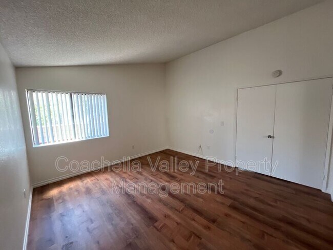 Building Photo - 40641 Schafer Pl