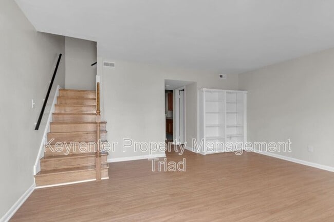 Building Photo - 5715 Bramblegate Rd