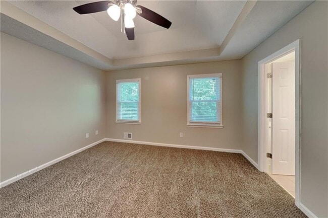 Building Photo - 97 Indian Trail Ct