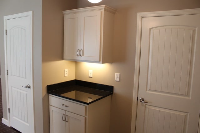 Building Photo - Beautiful 3 Bedroom, 2 Bath home for rent, short drive to Ft. Riley!