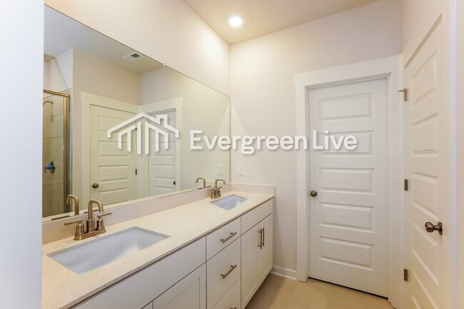 Building Photo - 856 Bur Oak Ct