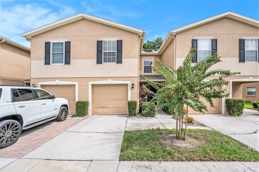 Building Photo - 8431 Edgewater Place Blvd