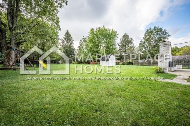 Building Photo - 2820 Oriole Dr