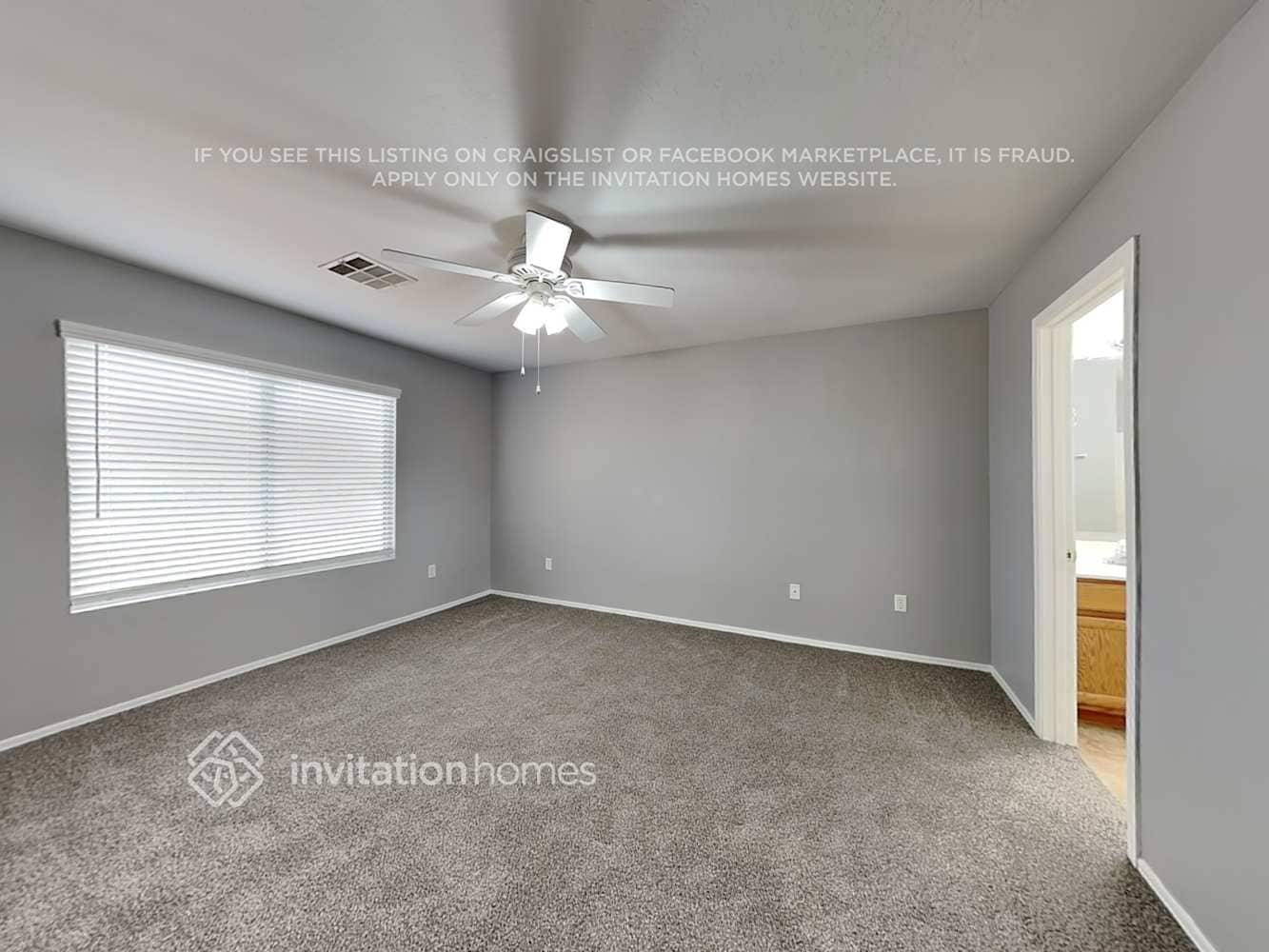 Building Photo - 10638 E Olla Ave