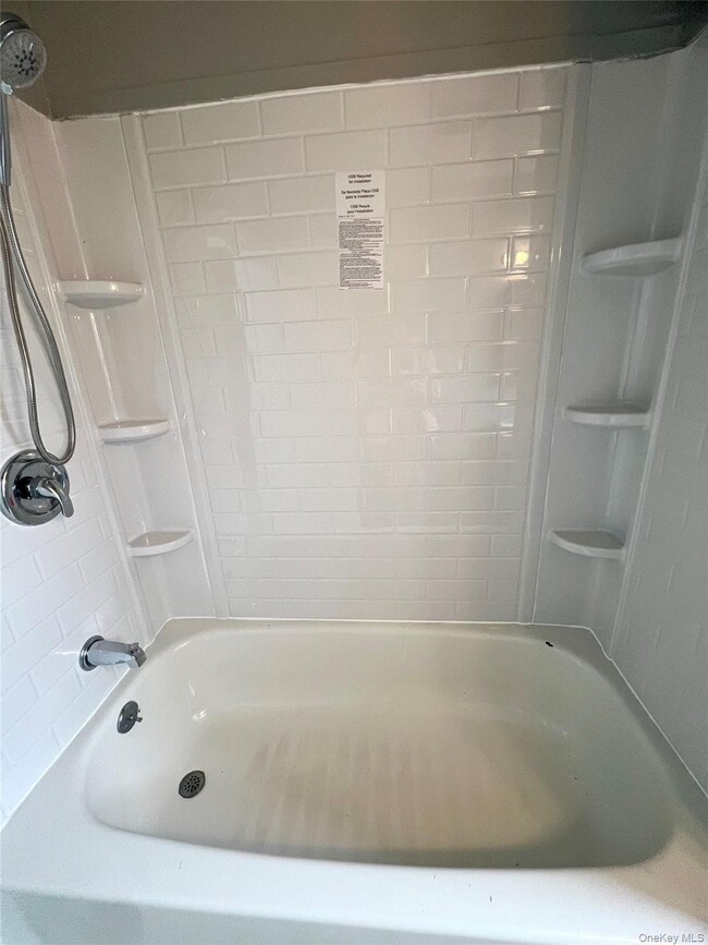 Building Photo - 21 Clark St