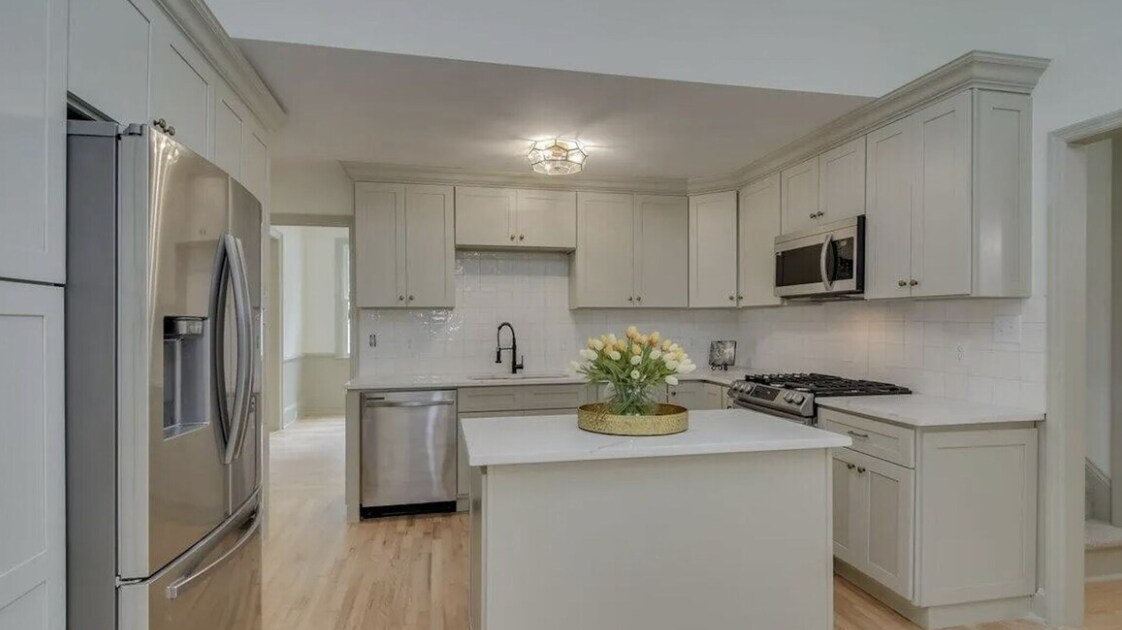 New kitchen - 94 Bristlecone Ln