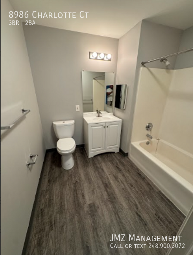 Building Photo - 8986 Charlotte Ct