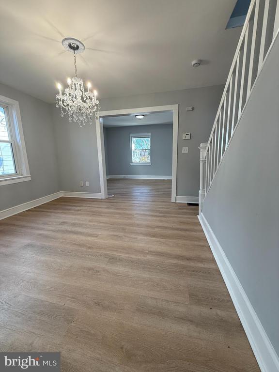 Building Photo - 333 W Buck St