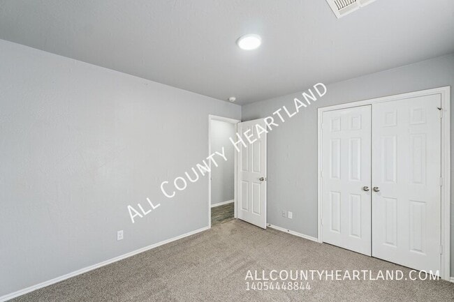 Building Photo - 2821 NW 170th St