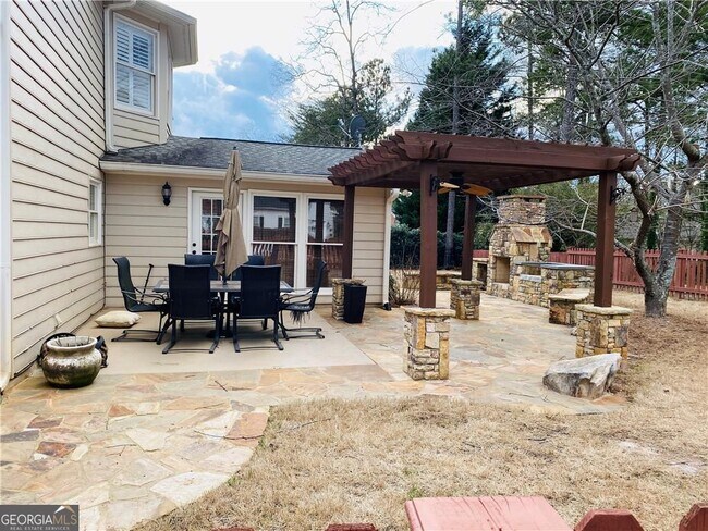 Building Photo - 1602 Chadwick Ridge Dr NW