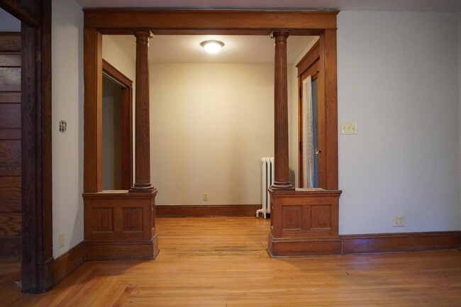 Building Photo - 58 Summit Ave