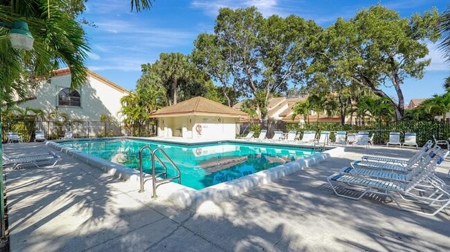 Building Photo - 3407 Emerald Oaks Dr