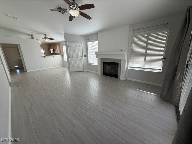 Building Photo - 2335 Bowstring Dr