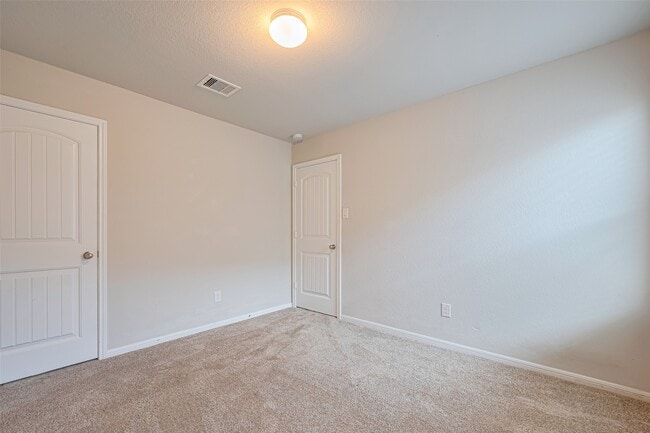 Building Photo - 3010 Veeder Pass Ln