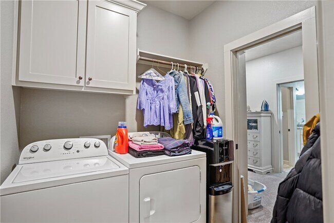 Building Photo - 2711 Talsworth Dr