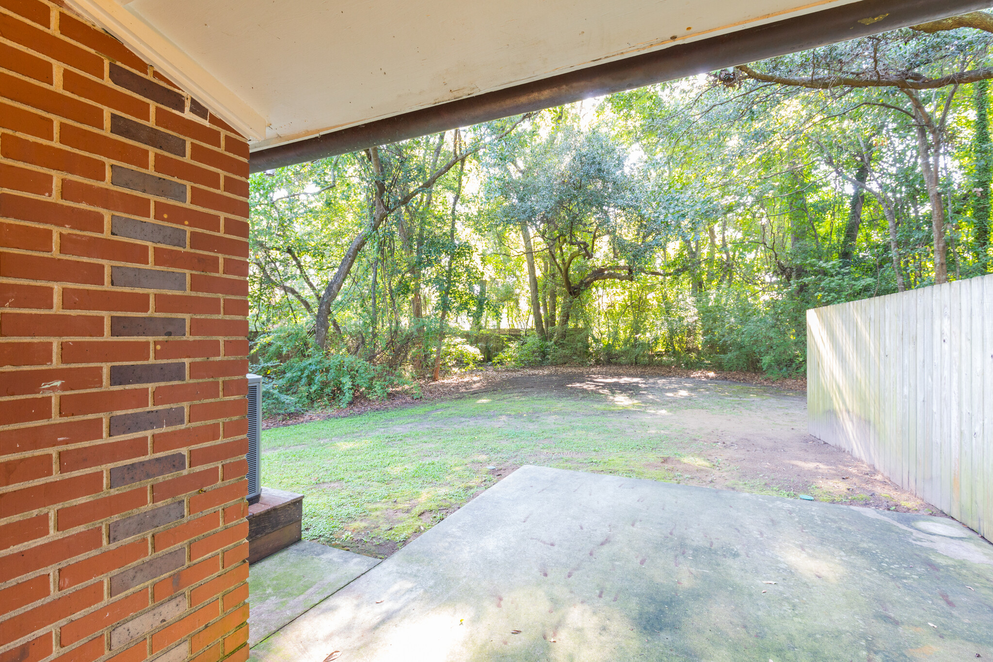 Back Patio - 424 Howle Ave