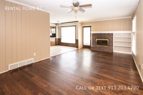 Building Photo - 10047 Lamar-