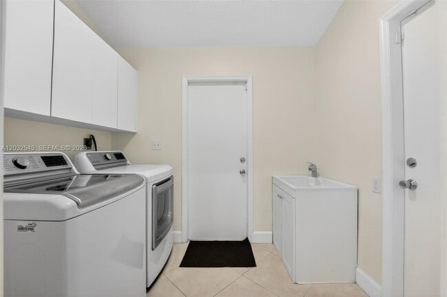 Building Photo - 8224 SW 178th Terrace