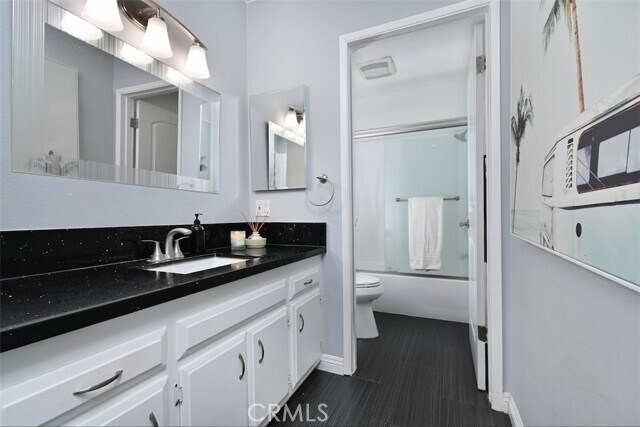 Building Photo - 1351 N Crescent Heights Blvd