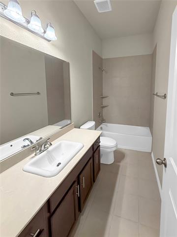 Building Photo - 11512 Skylor Ave