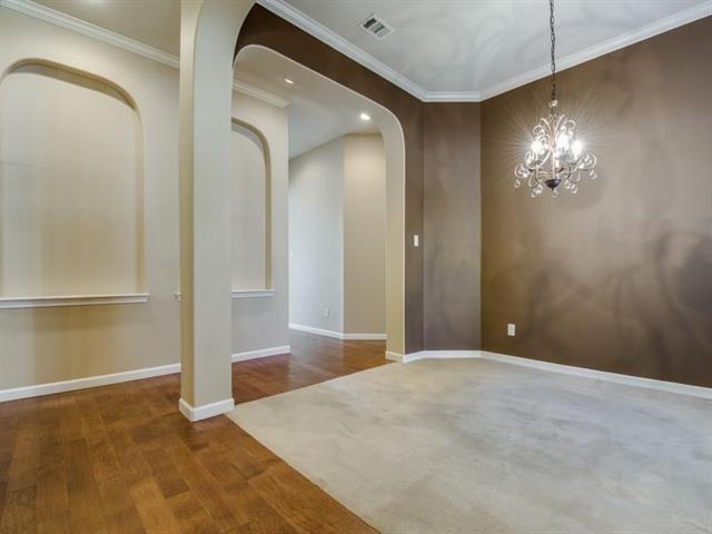 Building Photo - 12770 Swan Lake Dr