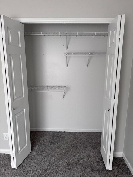 Building Photo - 30675 Hidden Pines Ln