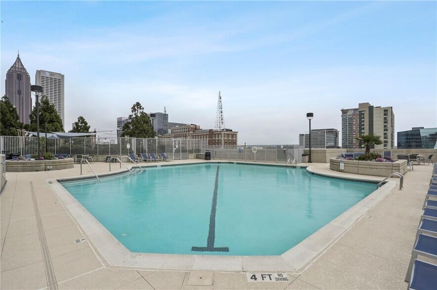 Building Photo - 860 Peachtree St NE