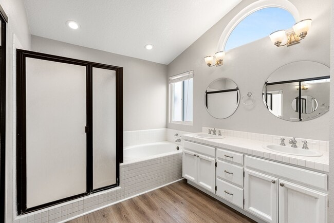 Building Photo - Beautiful 5Br / 3Ba Home In Carmel Valley!! Call to schedule a showing! 3D Tour Available!