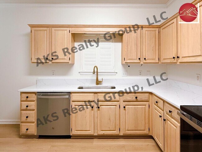 Building Photo - 158 Sugar Dr