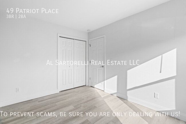 Building Photo - 49 Patriot Pl