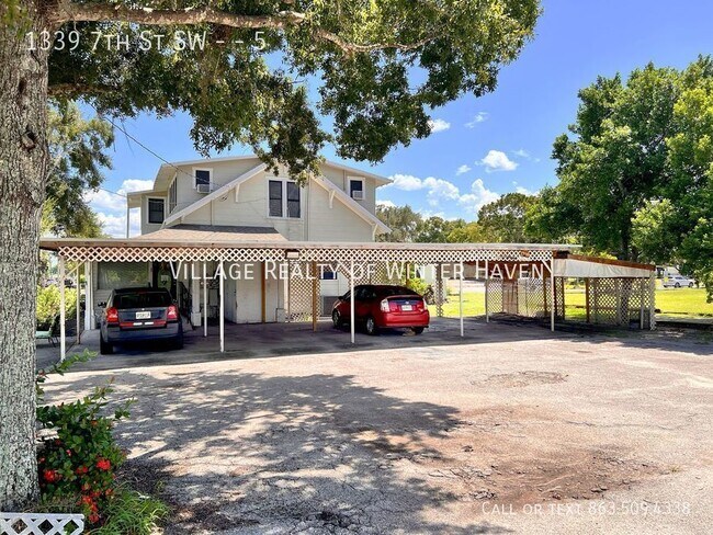 Building Photo - Cozy Efficiency in Winter Haven, FL