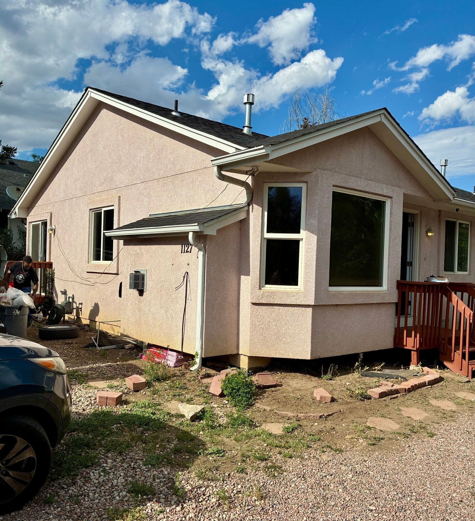 Building Photo - 1127 McArthur Ave