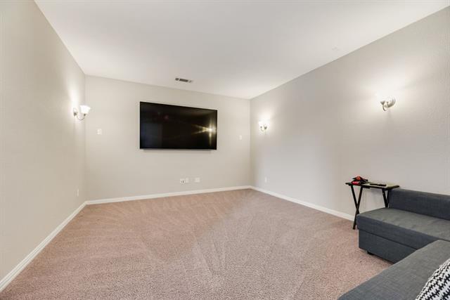 Building Photo - 11112 Progreso St