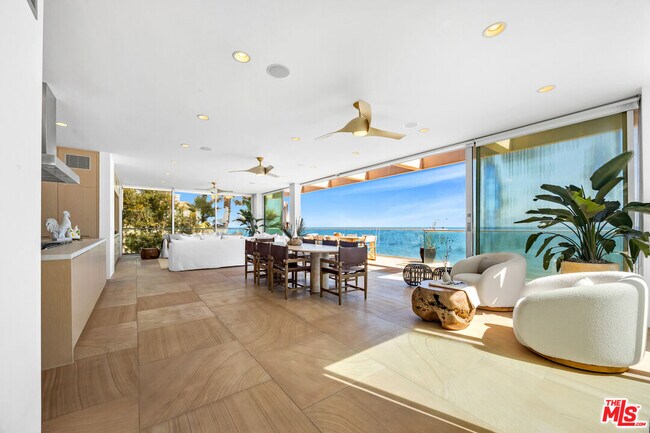 Building Photo - 25102 Malibu Rd