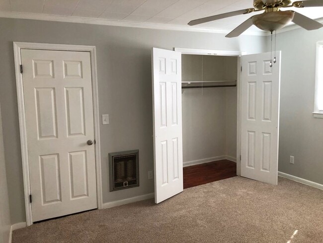 Building Photo - 2412 Huntsville St NW