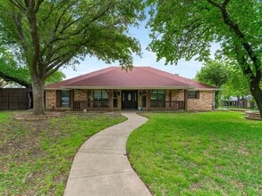 Building Photo - 922 Beverly Ct