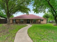 Building Photo - 922 Beverly Ct