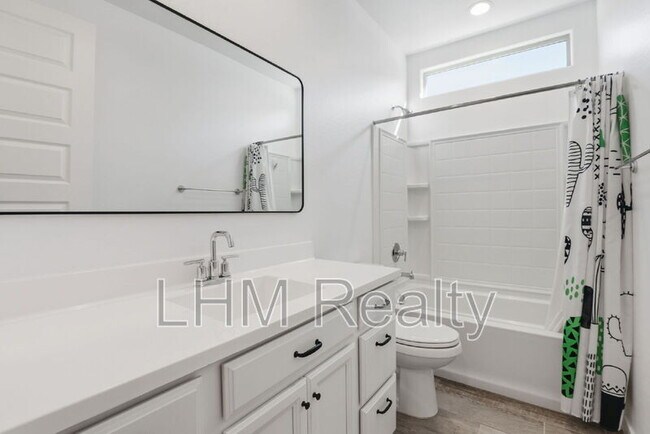 Building Photo - 12364 E Ballentine Rd