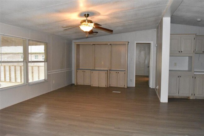 Building Photo - 22530 Yancy Rd