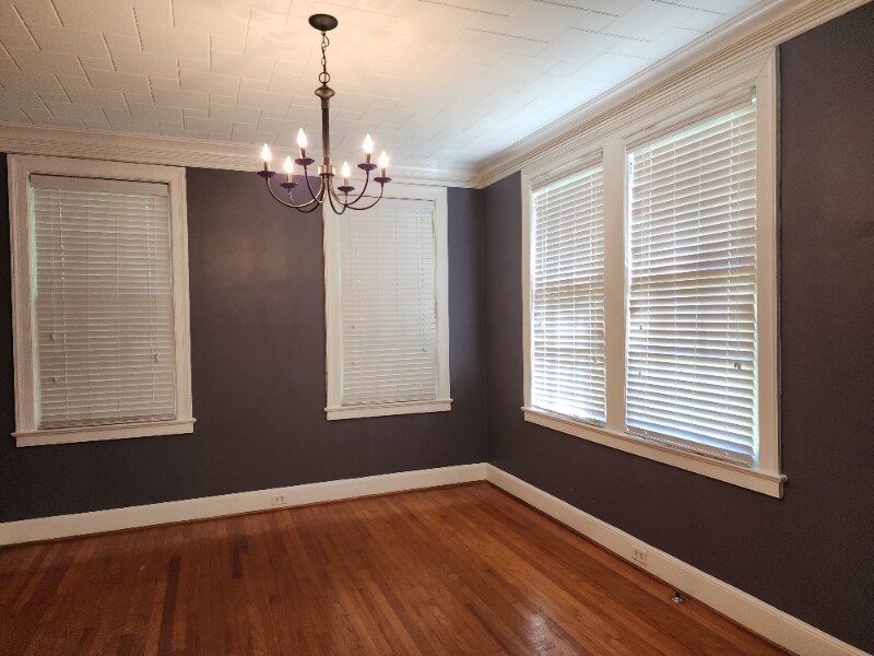 Building Photo - 2408 Dauphin St