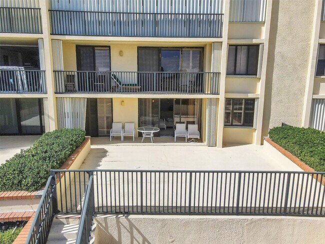 Building Photo - 400 Ocean Trail Way