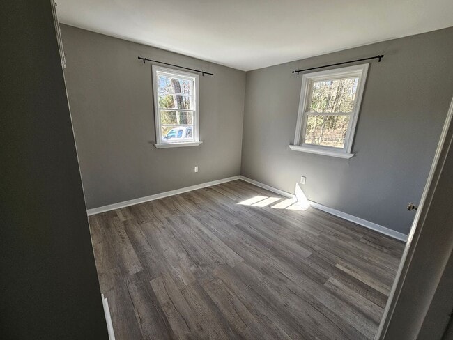 Building Photo - Two Bedroom / Two Bath House