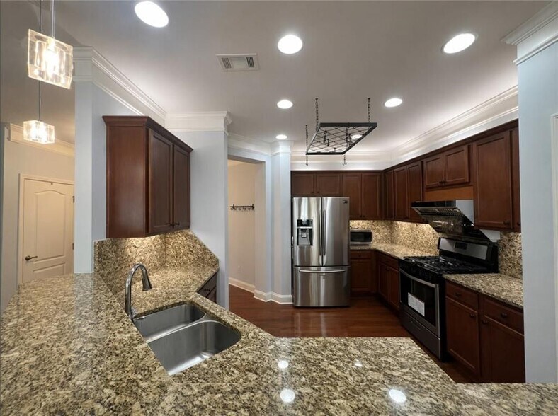 Building Photo - 2394 Delamore Chase