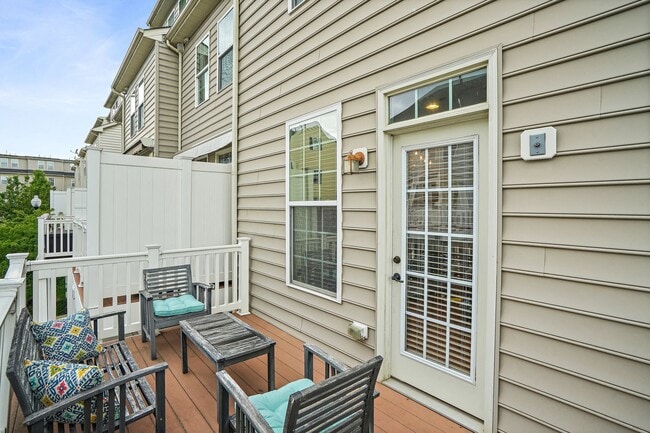 Building Photo - Amazing Opportunity in The Villages at Dak...