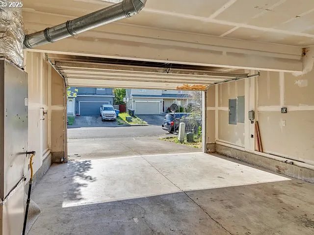 Building Photo - 3062 Tierra Dr NE