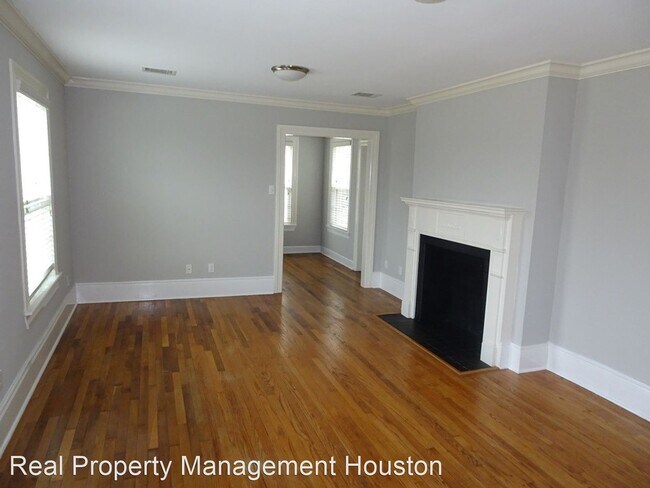 Building Photo - 1 br, 1 bath House - 2302 Blodgett Street #3