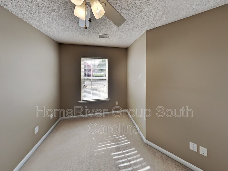 Building Photo - 244 Merchants Dr